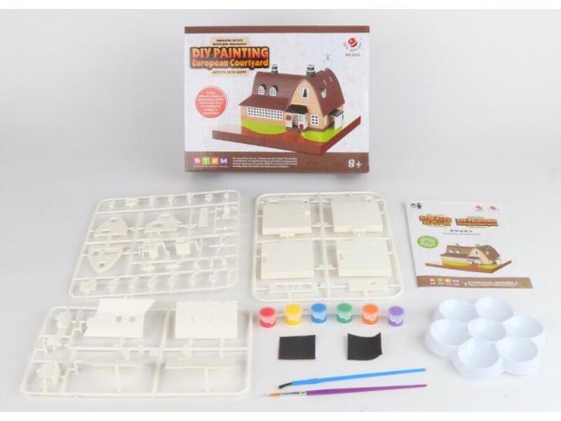 Model Do Złożenia I Pomalowania Dom Z Dziedzińcem 2053